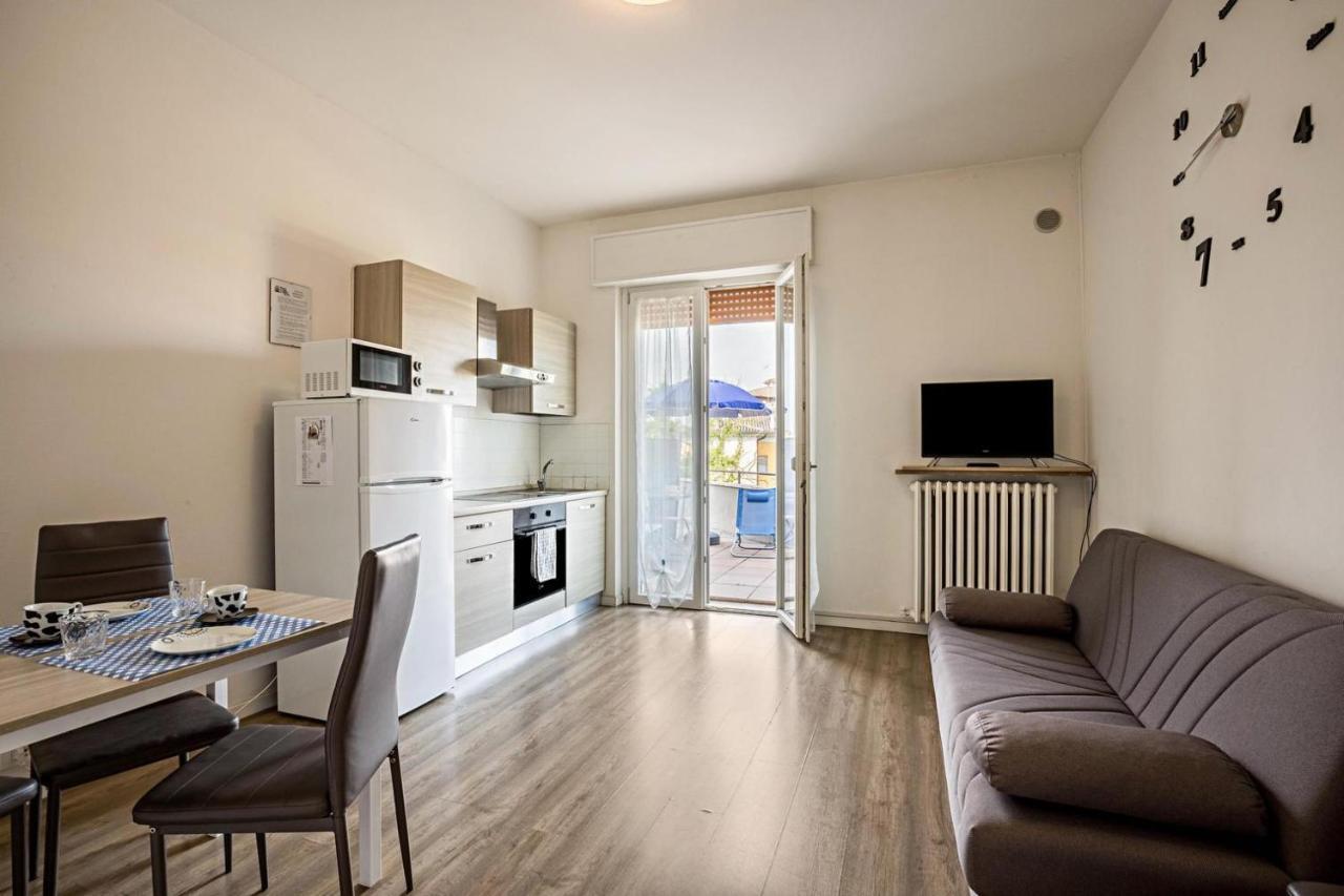Apartamento La Terrazza Peschiera del Garda Exterior foto