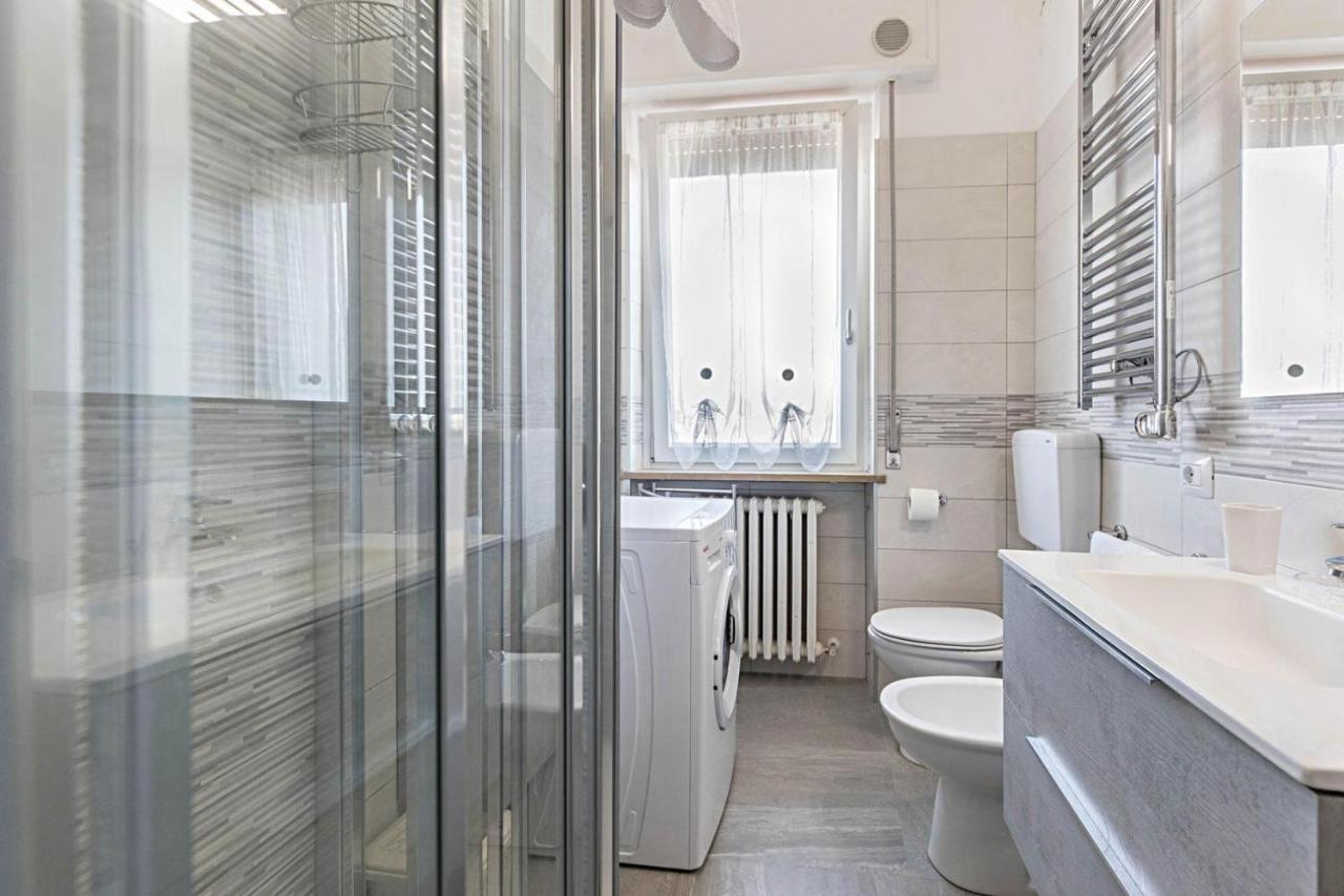 Apartamento La Terrazza Peschiera del Garda Exterior foto