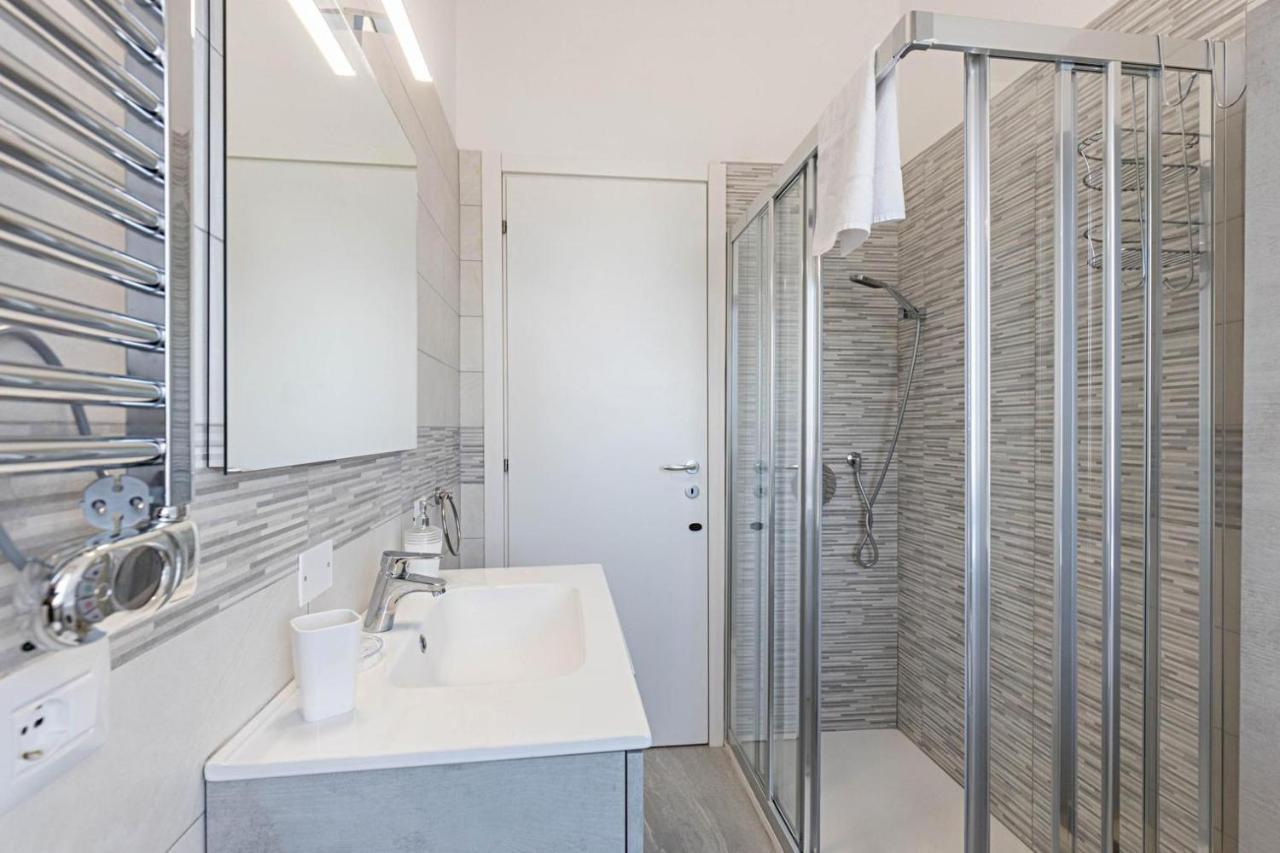 Apartamento La Terrazza Peschiera del Garda Exterior foto