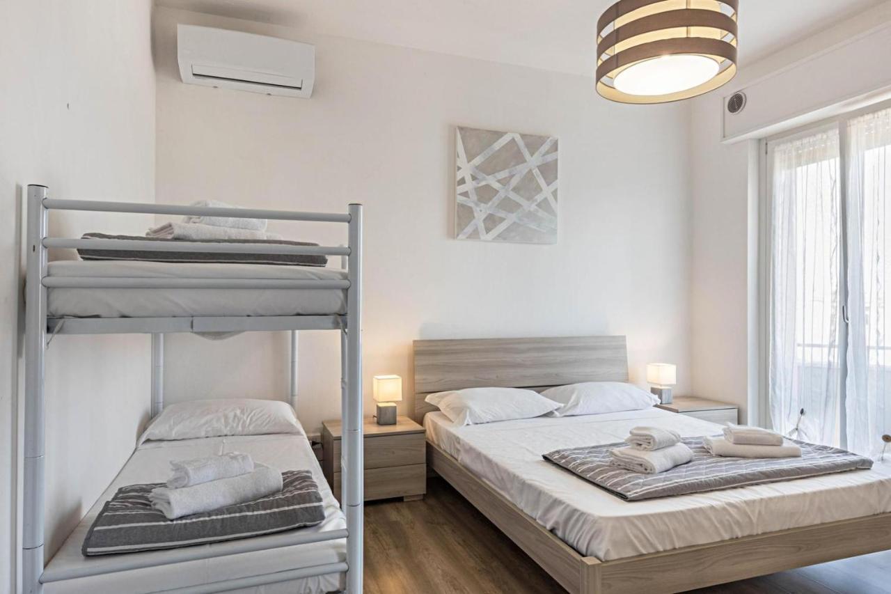 Apartamento La Terrazza Peschiera del Garda Exterior foto