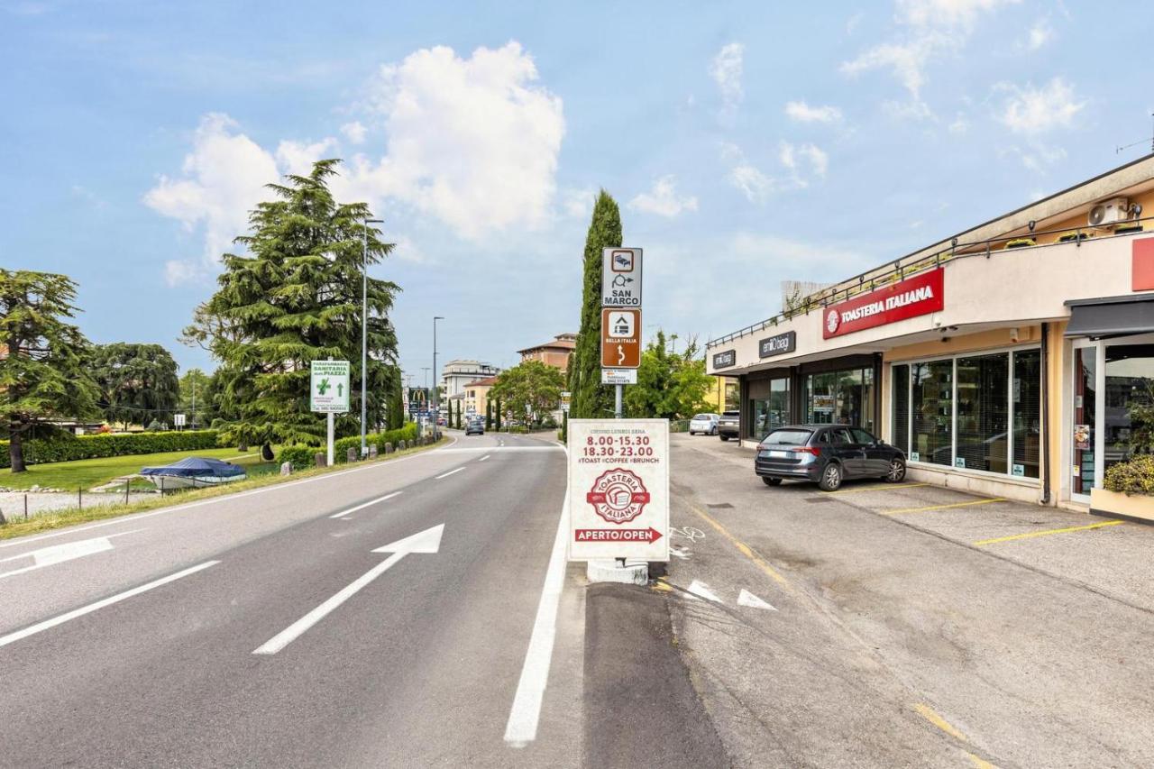 Apartamento La Terrazza Peschiera del Garda Exterior foto