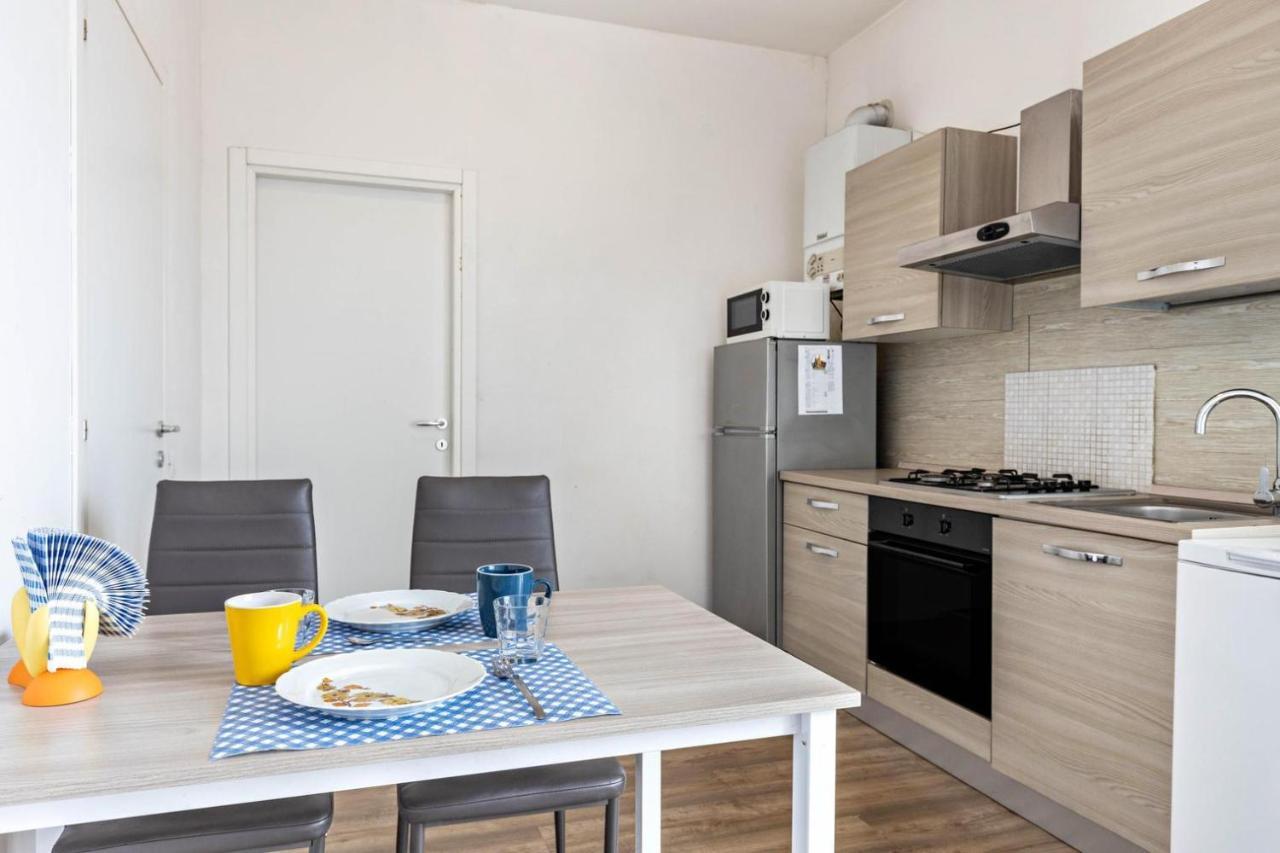Apartamento La Terrazza Peschiera del Garda Exterior foto